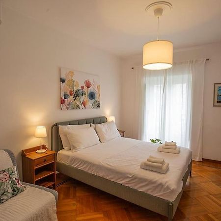 Dimora Al Colosseo, 2 Bedrooms Řím Exteriér fotografie