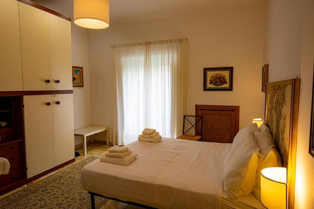 Dimora Al Colosseo, 2 Bedrooms Řím Exteriér fotografie